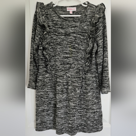 *2 for $20*Girls Sweater Dress with Ruffles on top 6X - Picture 1 of 8